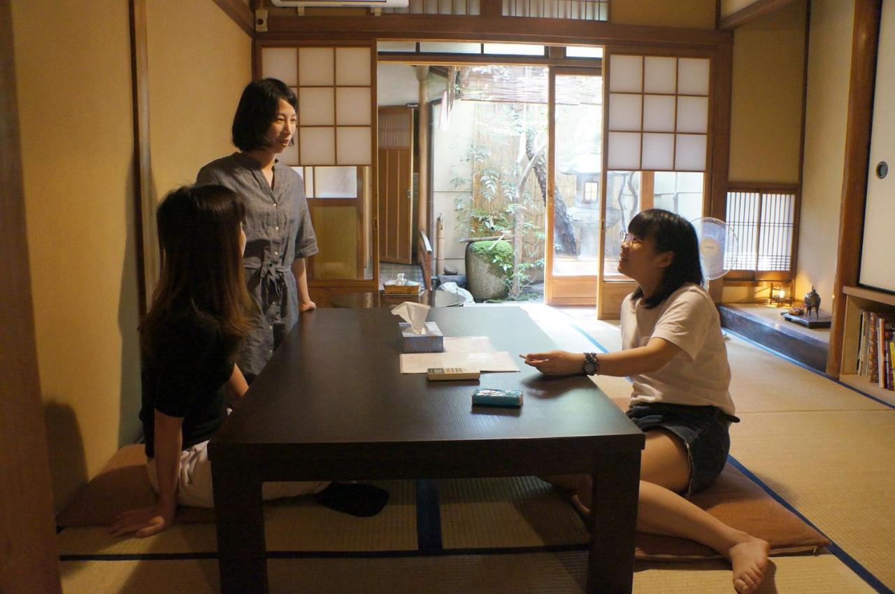 Guesthouse Itoya Киото Экстерьер фото